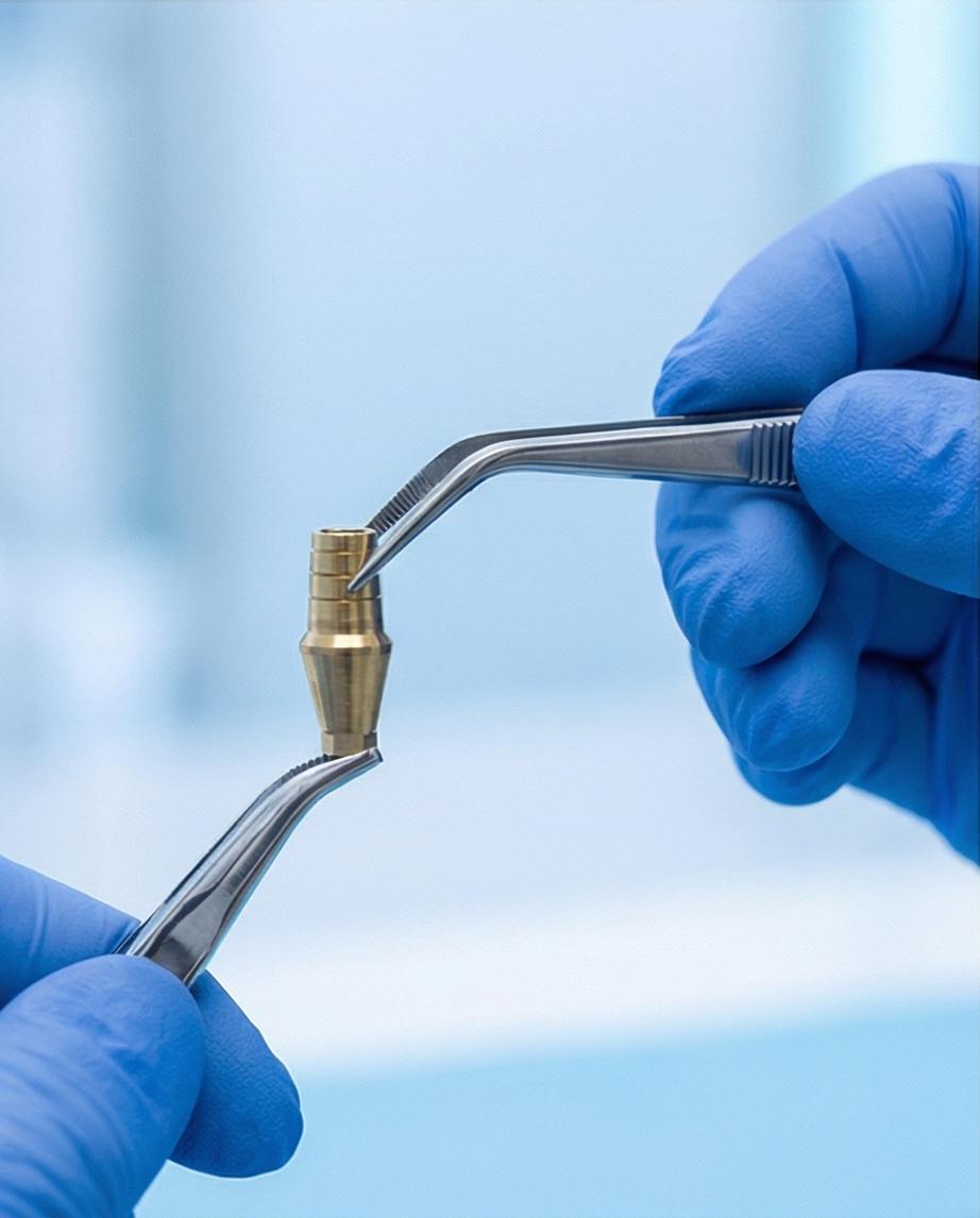 Aditamentos NIUM — Implantes de titanio fabricados en México